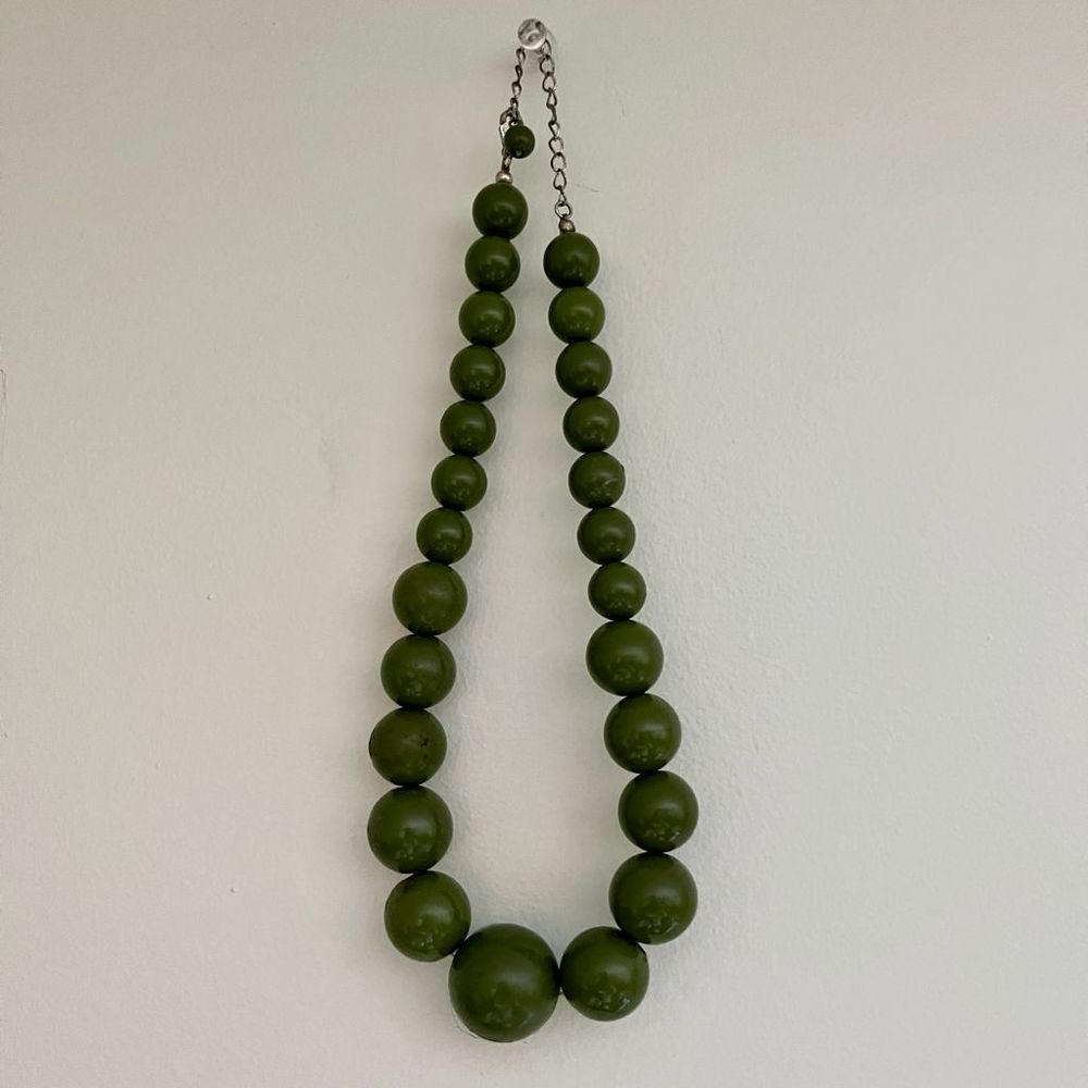 Green Beaded ELIOU look alike Necklace